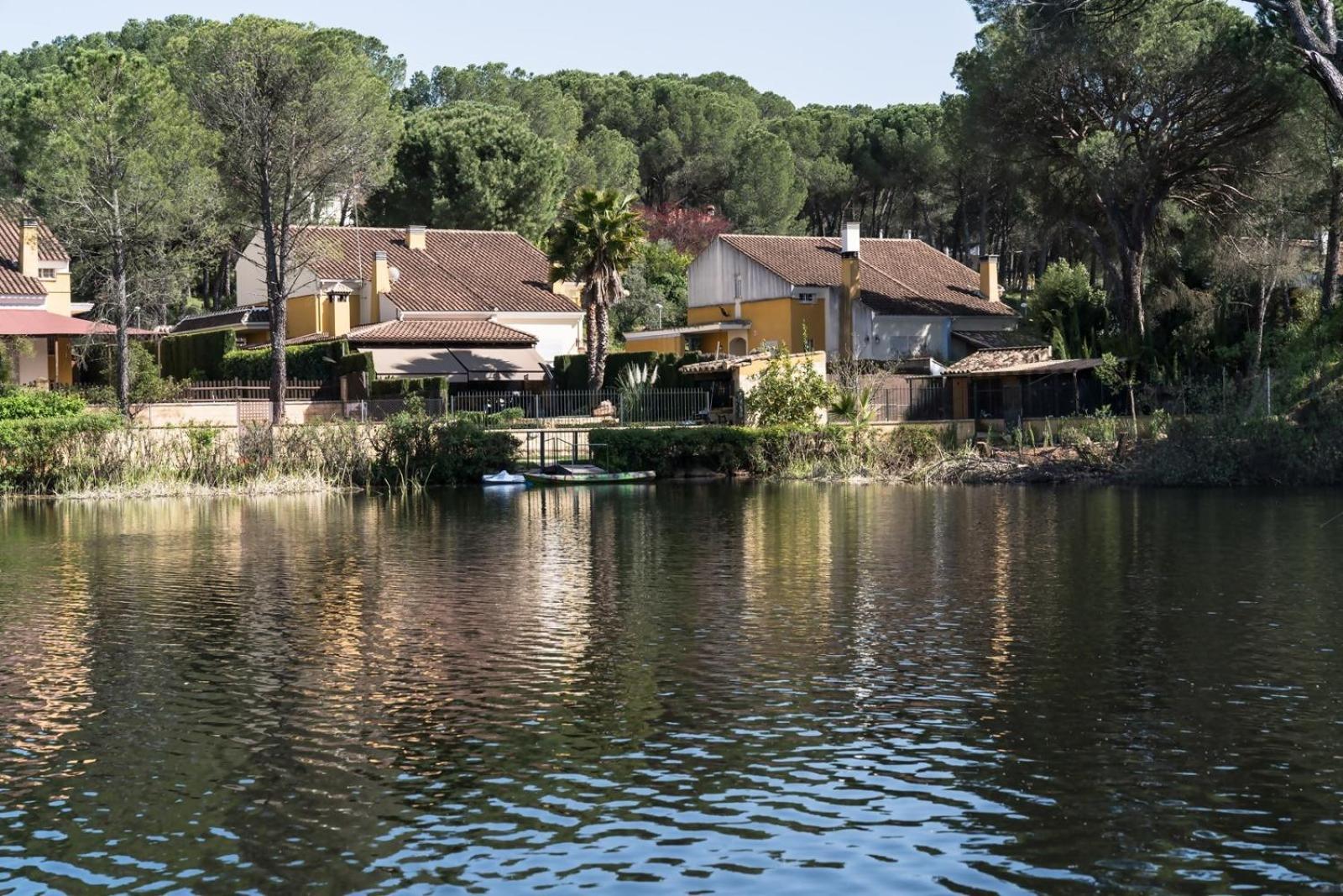 Casa El Lago Alojamiento Rural Las Jaras Exterior photo